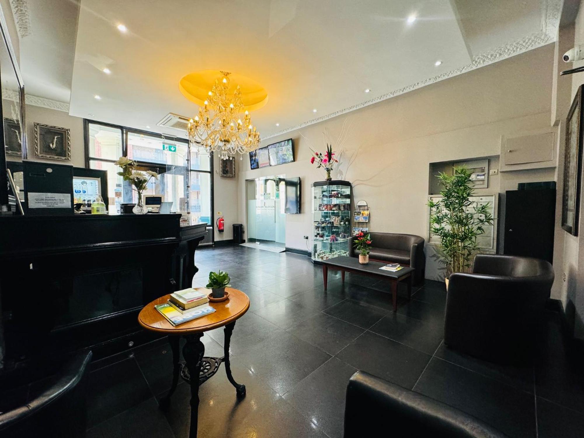 Bridge Park Hotel London Bagian luar foto