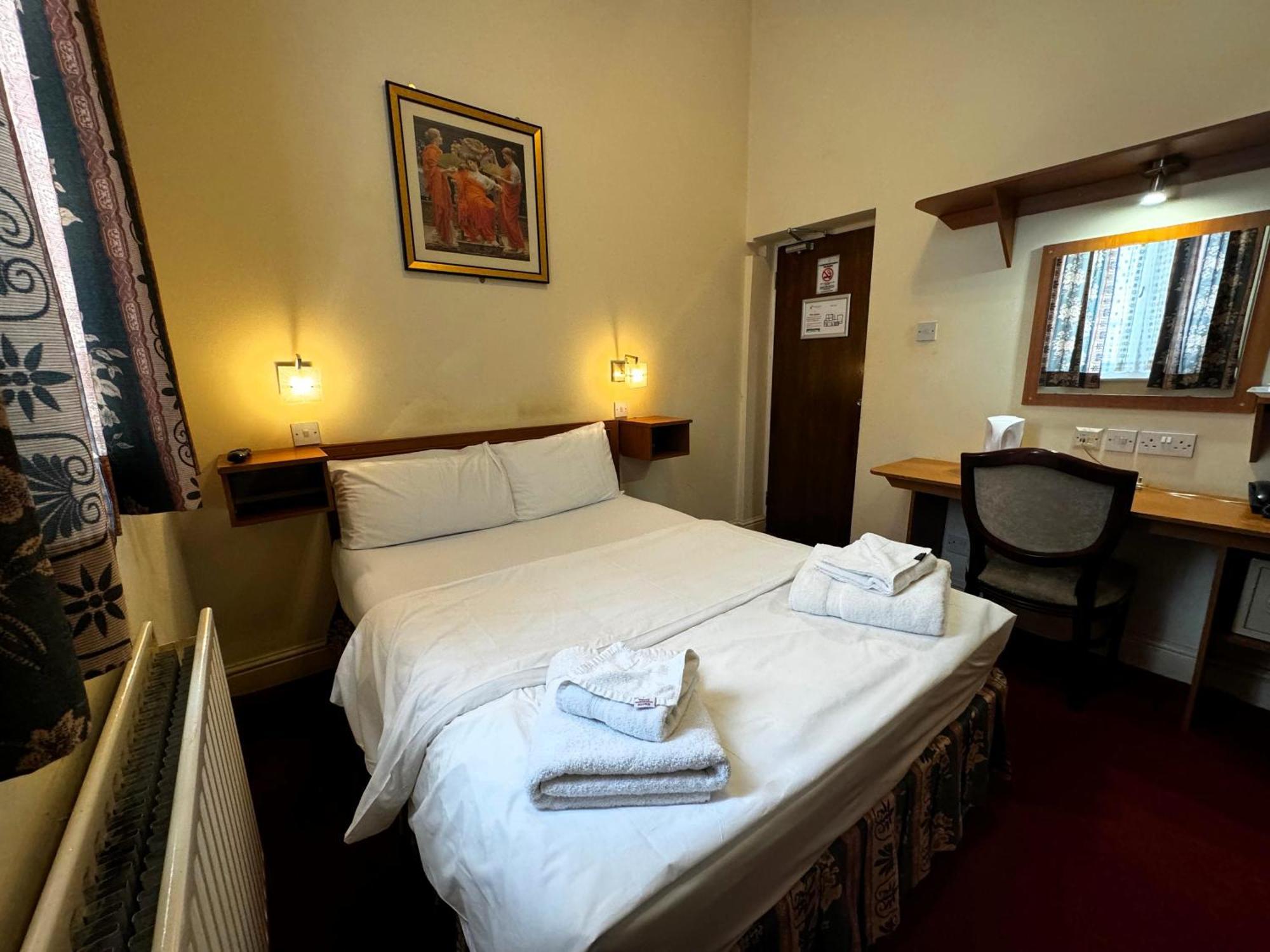 Bridge Park Hotel London Bagian luar foto