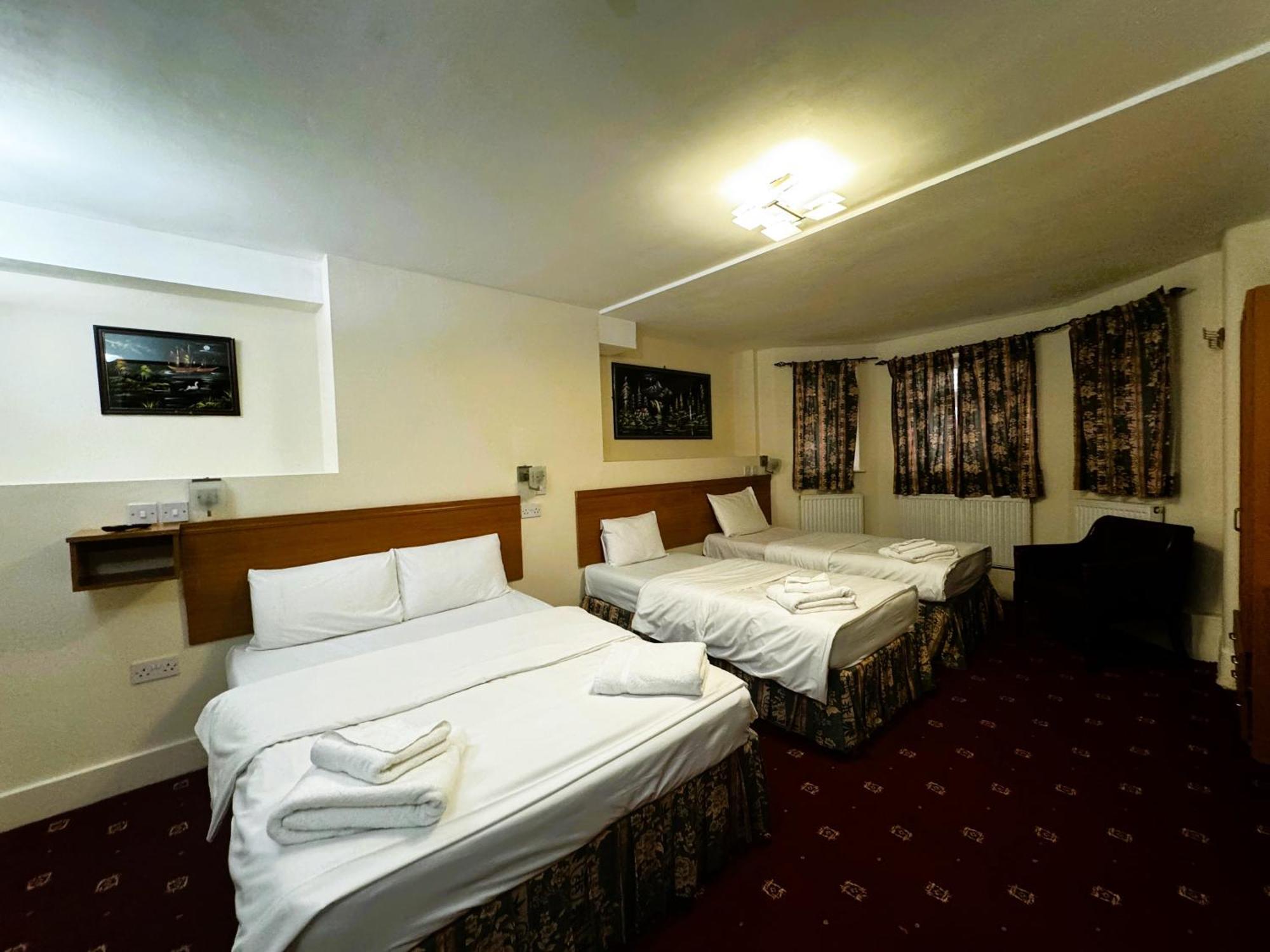 Bridge Park Hotel London Bagian luar foto