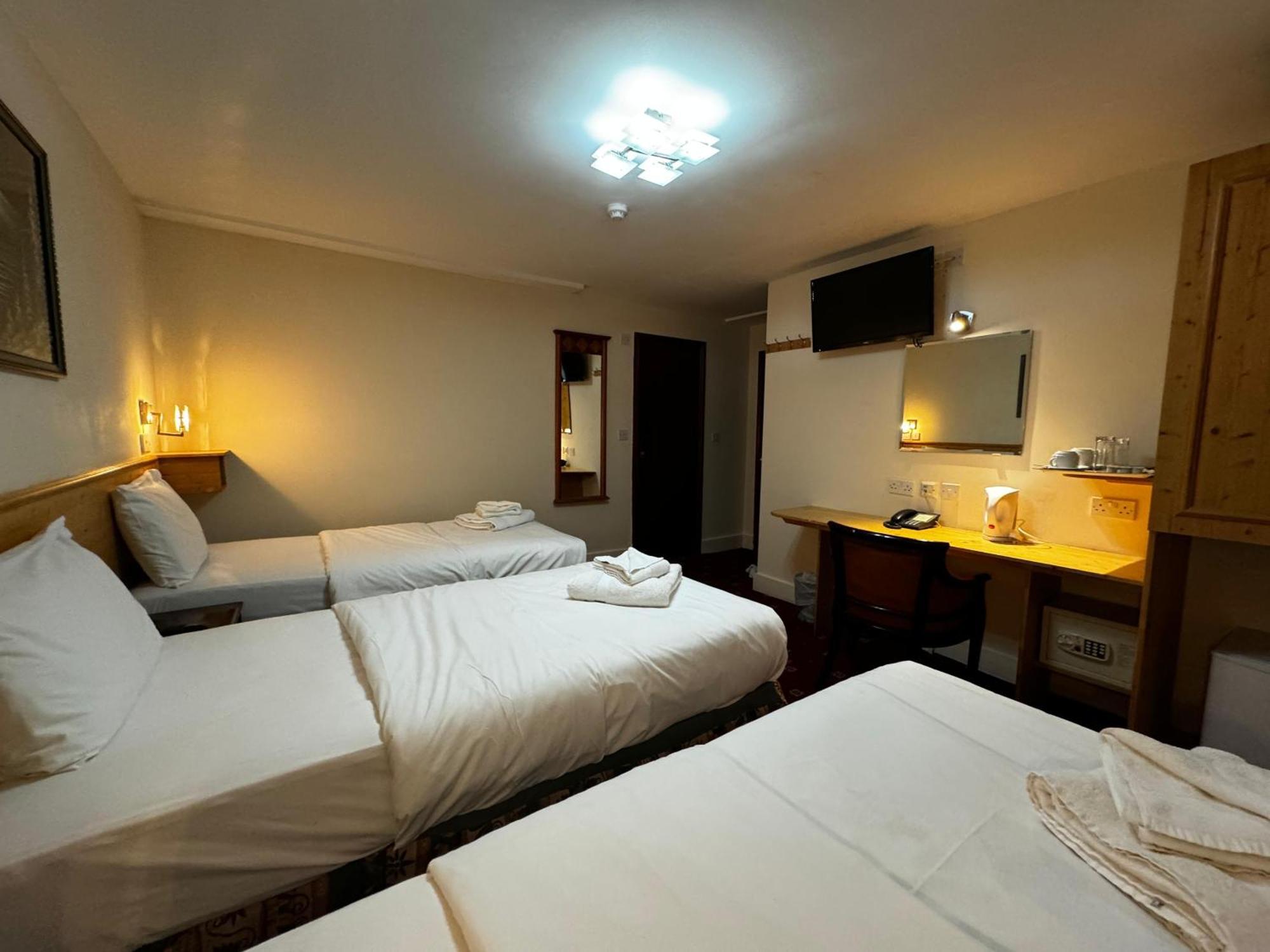 Bridge Park Hotel London Bagian luar foto