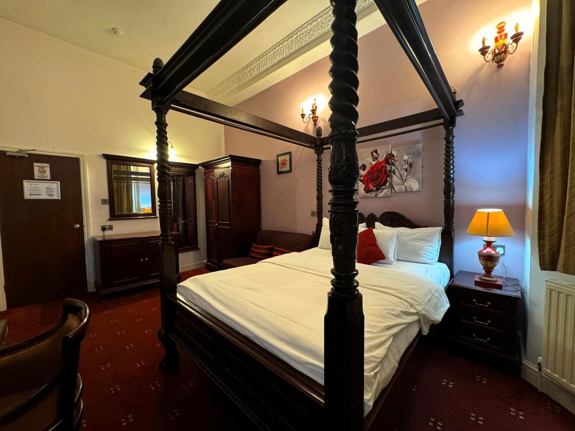 Bridge Park Hotel London Bagian luar foto