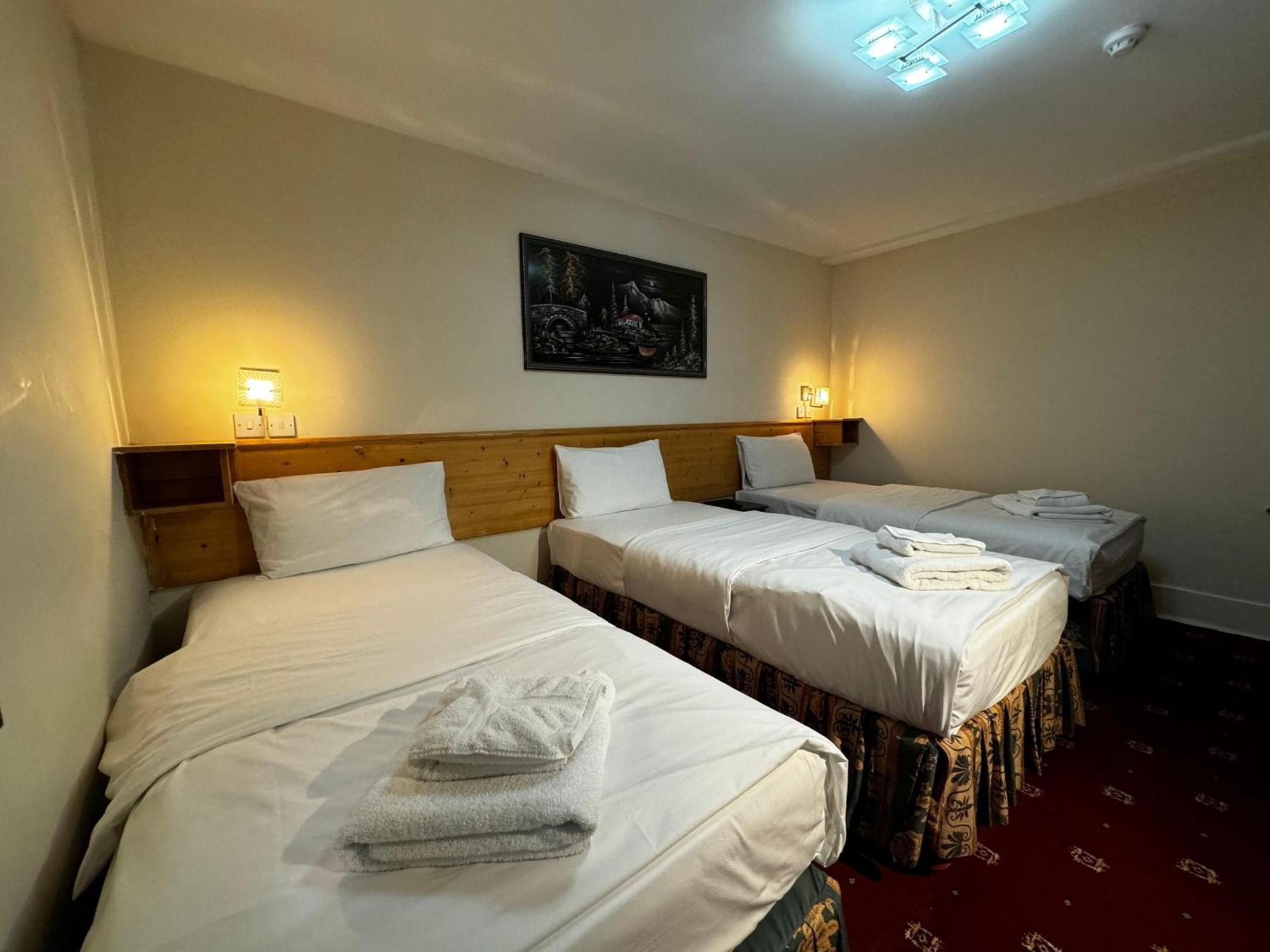 Bridge Park Hotel London Bagian luar foto