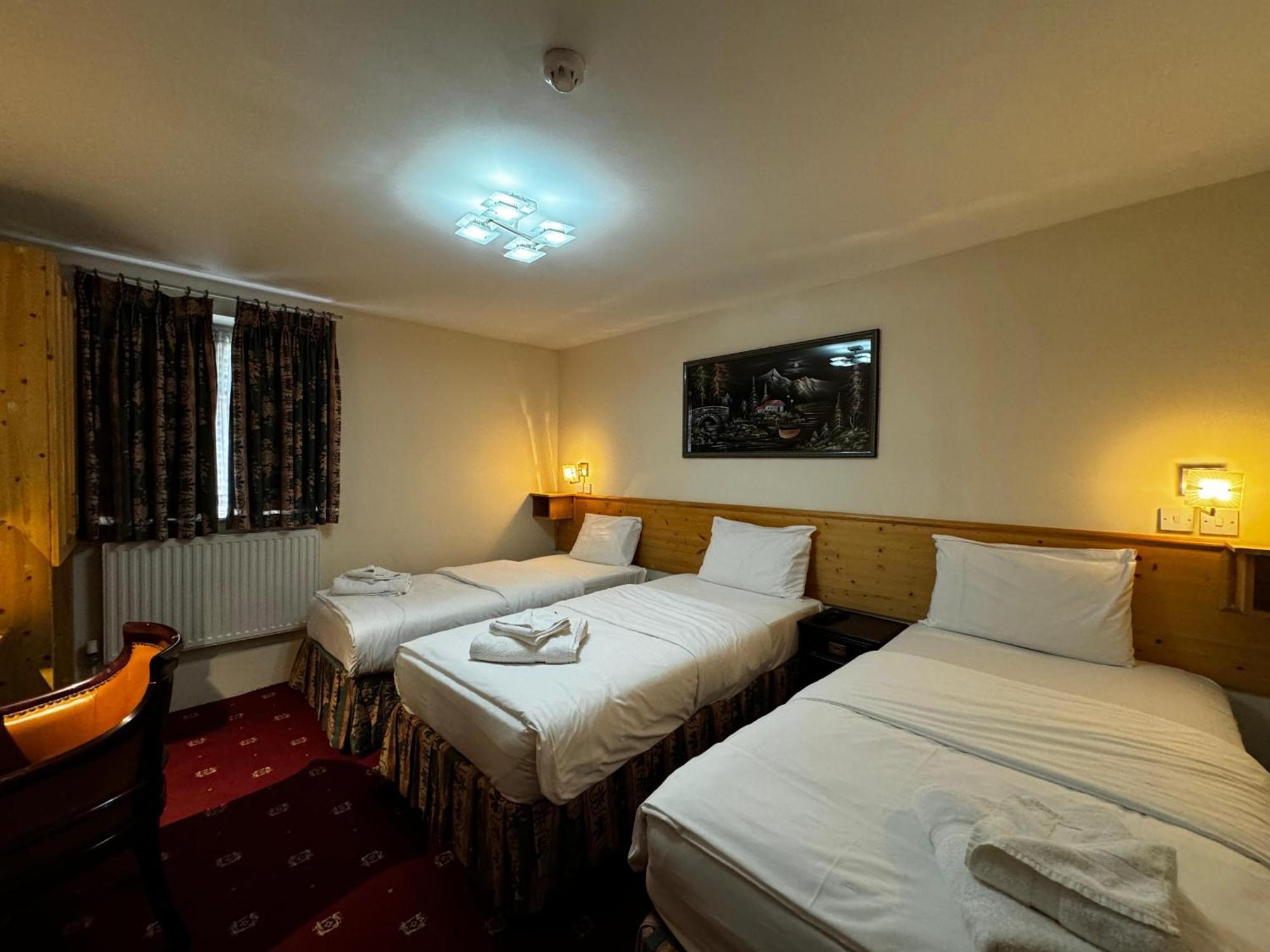 Bridge Park Hotel London Bagian luar foto